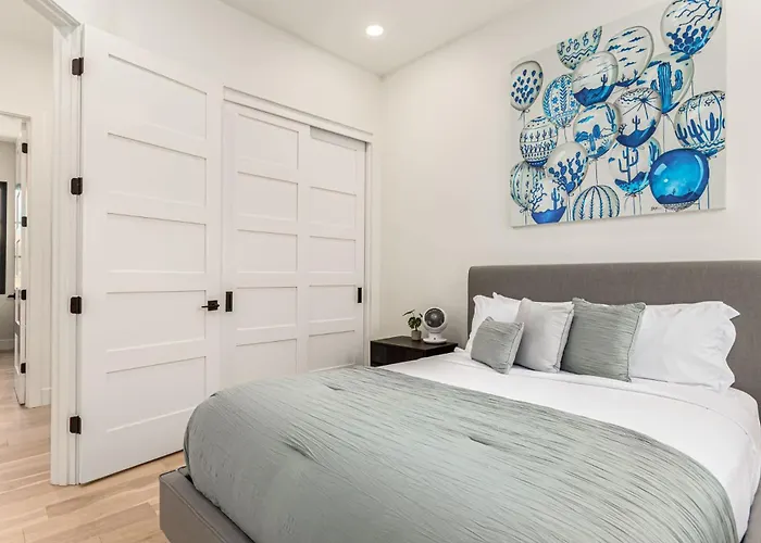 Holiday home Papago Lux Townhouse With Rooftop Lounge *