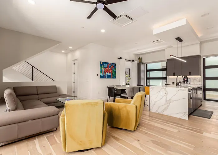 Papago Lux Townhouse With Rooftop Lounge